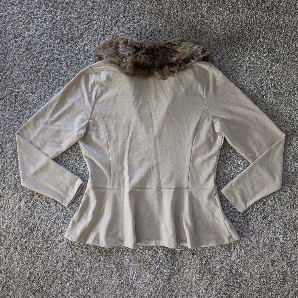 NWT Boston Proper fur collar peplum jacket - Picture 7 of 7